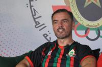 رسميا.. الفرنسي داكروز خارج أسوار الجيش الملكي